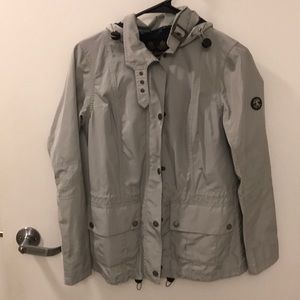 Light grey barbour jacket w/hood